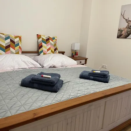 Neu! Haus Am Heldrastein Treffurt