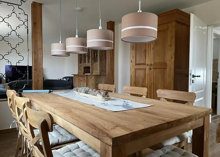 Neu! Haus Am Heldrastein